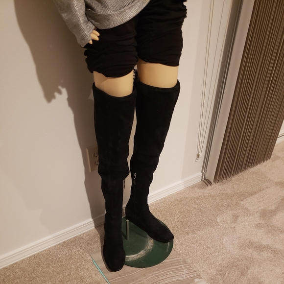 DONNA KARAN BOOTS KNEE/THIGH HIGH BLACK FLATS SUZE 8.5 - Picture 3 of 4